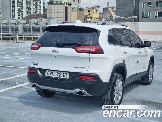 Jeep Cherokee из Кореи Encar