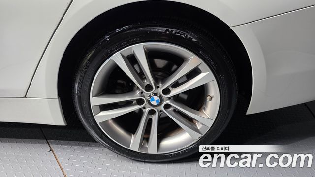 BMW 4-Series 420d xDrive Sport GranCoupe — пробег 84 224 км — фото 5 из 5