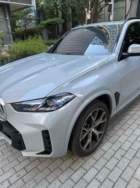 BMW X5 xDrive 40i M Sport — пробег 4 900 км — фото 2 из 5