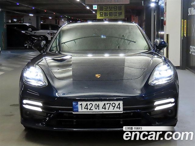 Porsche Panamera 2.9 AWD E-Hybrid Platinum Edition — пробег 41 799 км — фото 2 из 5