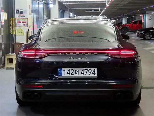 Porsche Panamera 2.9 AWD E-Hybrid Platinum Edition — пробег 41 799 км — фото 5 из 5