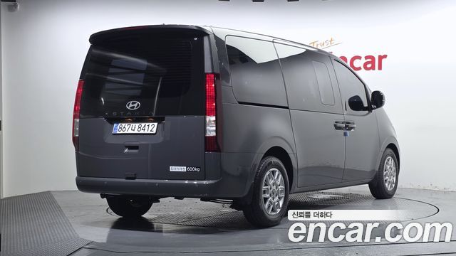 Hyundai Staria из Кореи Encar