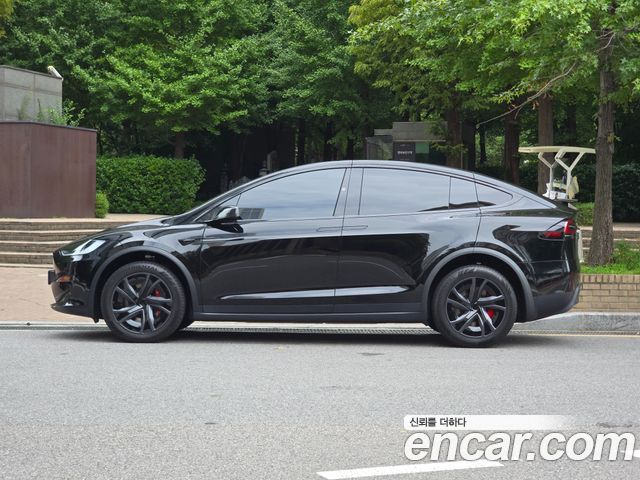 Tesla Model X Plaid — пробег 260 км — фото 3 из 5