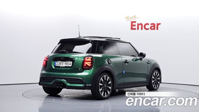 Mini Cooper Classic Third Generation — пробег 39 602 км — фото 2 из 5