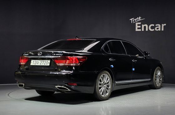 Lexus LS 5-seats Ottoman — пробег 98 640 км — фото 2 из 5