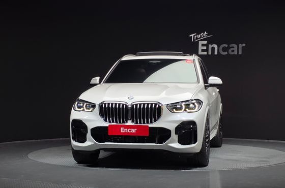 BMW X5 xDrive 40i M sports Onlie Exclusive Edition — пробег 96 824 км — фото 3 из 5
