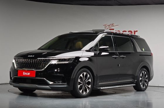 Kia Carnival Diesel 7-Seater Signature — пробег 90 711 км — фото 1 из 5