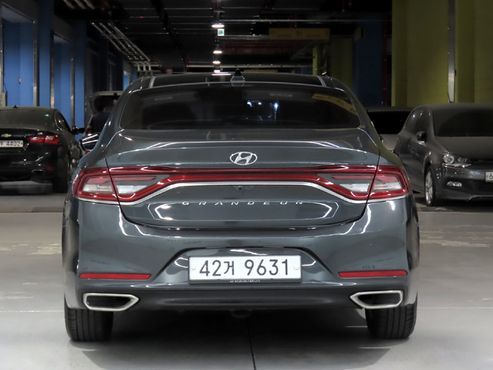 Hyundai Grandeur 2.4 Premium — пробег 141 640 км — фото 3 из 5