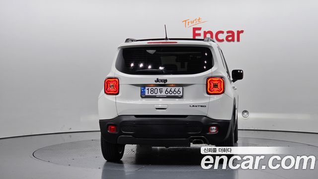 Jeep Renegade 2.4 Limited — пробег 41 346 км — фото 4 из 5