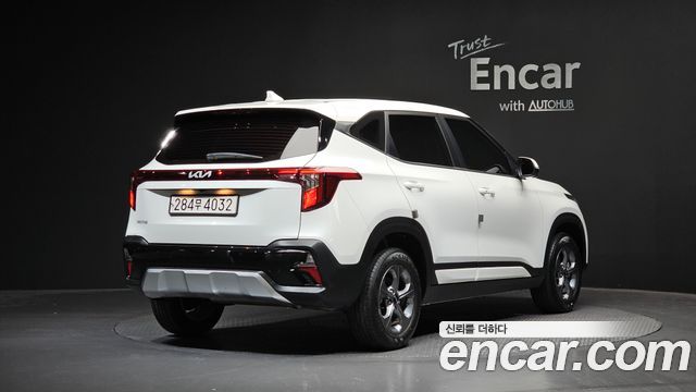 Kia Seltos из Кореи Encar