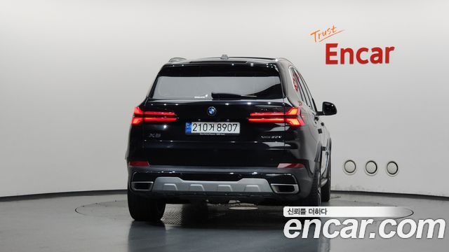 BMW X5 xDrive 30d xLine — пробег 99 689 км — фото 4 из 5