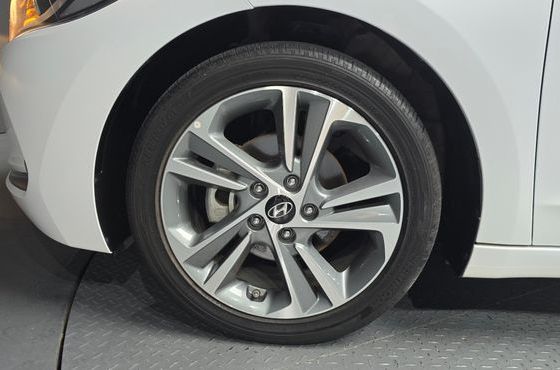 Hyundai AVANTE 1.6 GDI Value Plus — пробег 71 200 км — фото 5 из 5