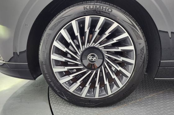 Hyundai Grandeur Calligraphy — пробег 18 754 км — фото 5 из 5
