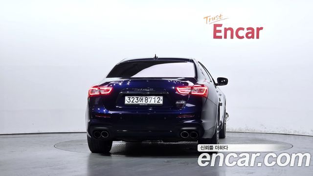 Maserati Ghibli из Кореи Encar