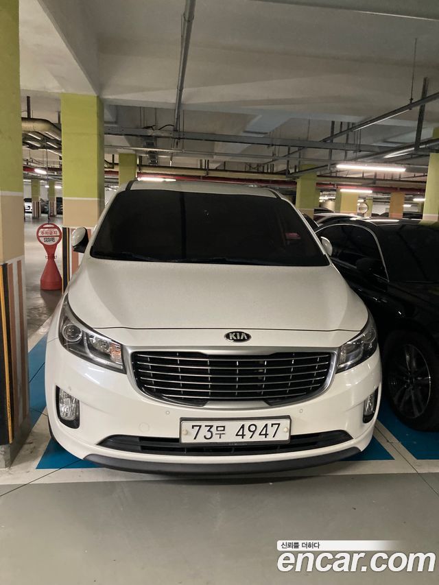 Kia Carnival из Кореи Encar