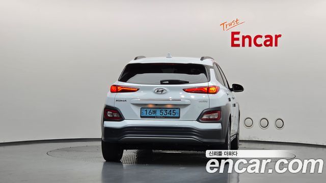 Hyundai Kona из Кореи Encar