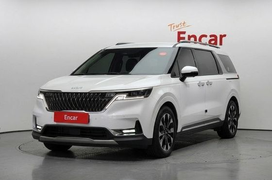 Kia Carnival Gasoline 9-Seater Signature — пробег 97 996 км — фото 1 из 5