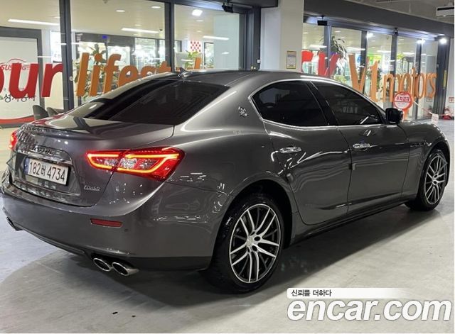 Maserati Ghibli из Кореи Encar