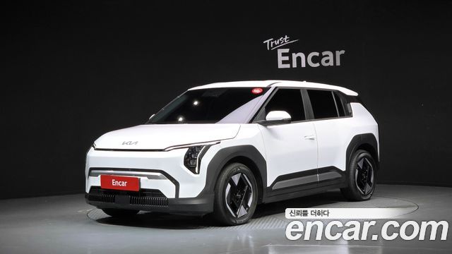 Kia EV3 из Кореи Encar