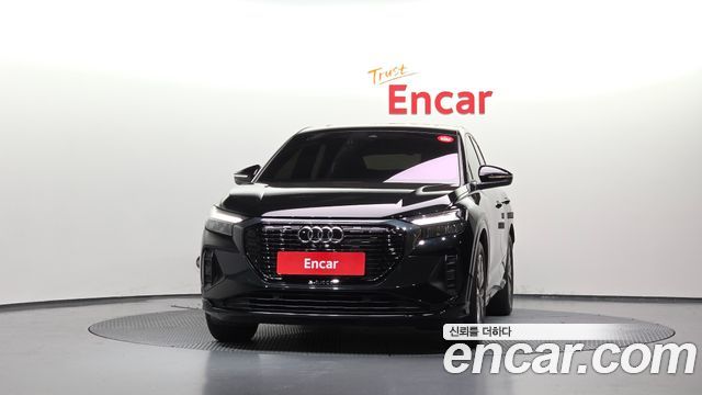 Audi Q4 e-tron 40 Sportback — пробег 13 443 км — фото 3 из 5