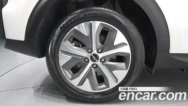 Kia Niro из Кореи Encar