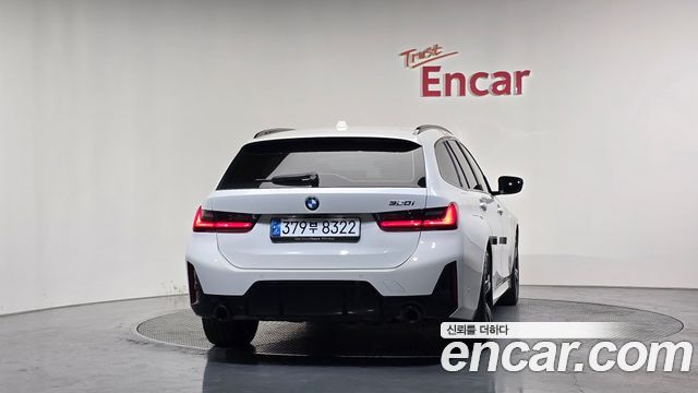 BMW 3-Series 320i Touring M Sports — пробег 8 720 км — фото 4 из 5