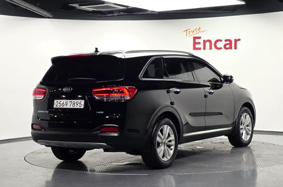 Kia Sorento Diesel 2.0 2WD Prestige — пробег 92 830 км — фото 2 из 5