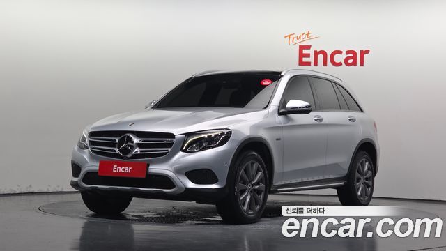 Mercedes-Benz GLC-Class GLC350e 4MATIC Premium — пробег 75 864 км — фото 1 из 5