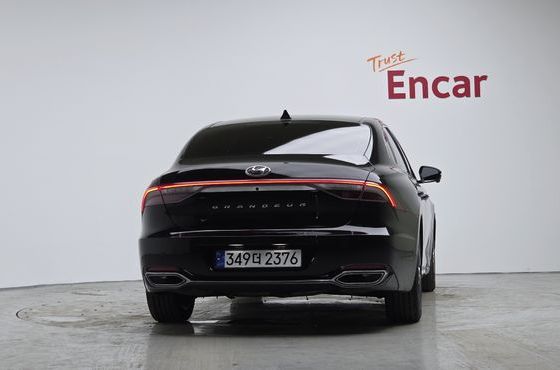 Hyundai Grandeur 2.5 Exclusice — пробег 77 791 км — фото 4 из 5