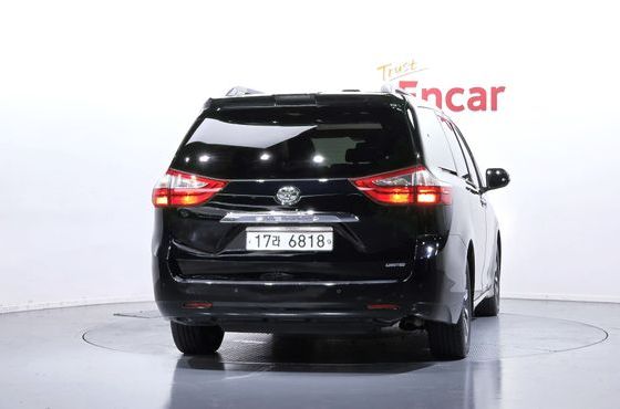 Toyota Sienna 3.5 — пробег 89 485 км — фото 4 из 5