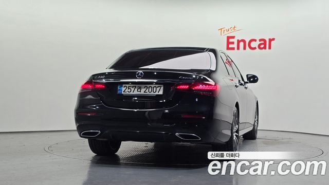 Mercedes-Benz E-Class из Кореи Encar