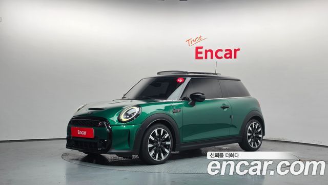 Mini Cooper Classic Third Generation — пробег 53 038 км — фото 1 из 5