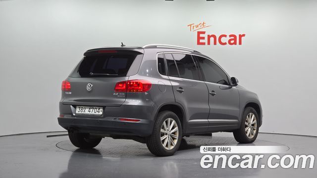 Volkswagen Tiguan из Кореи Encar