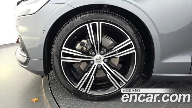 Volvo S60 из Кореи Encar