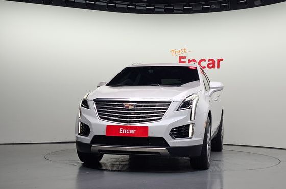 Cadillac XT5 3.6 Platinum — пробег 105 962 км — фото 3 из 5
