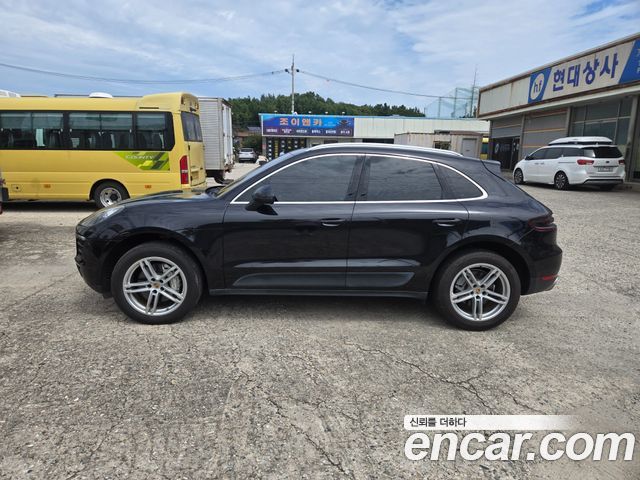 Porsche Macan из Кореи Encar