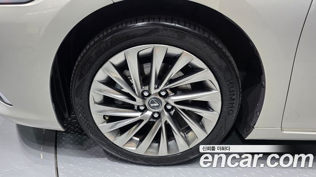 Lexus ES из Кореи Encar