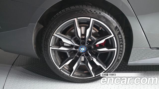 BMW i4 M50 Pro — пробег 54 602 км — фото 5 из 5