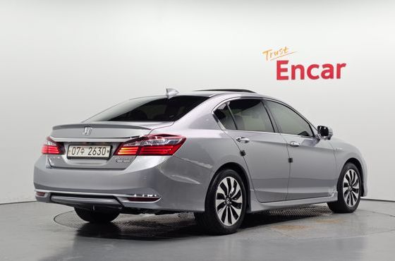 Honda Accord 2.0 Hybrid 9th — пробег 126 179 км — фото 2 из 5