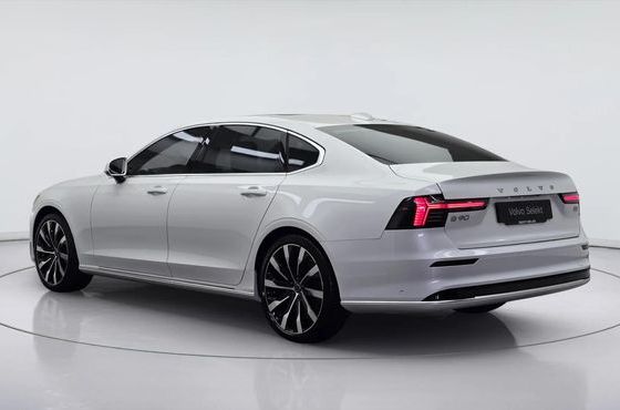 Volvo S90 B5 Ultra Bright Air sus — пробег 306 км — фото 4 из 5