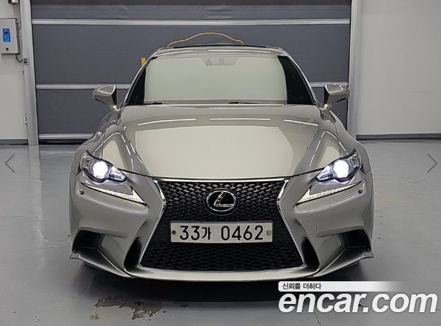 Lexus IS F-Sport XE30 — пробег 121 250 км — фото 2 из 5