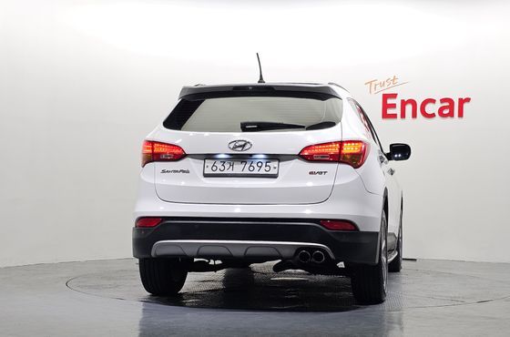 Hyundai Santafe Diesel(e-VGT) 2.0 2WD Premium — пробег 218 563 км — фото 4 из 5