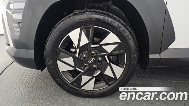 Hyundai Kona Inspiration — пробег 27 879 км — фото 5 из 5