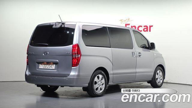 Hyundai Starex Wagon 11-Seater Smart — пробег 108 151 км — фото 2 из 5
