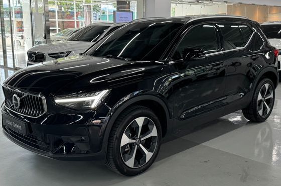 Volvo XC40 B4 Ultra Bright — пробег 16 380 км — фото 1 из 5