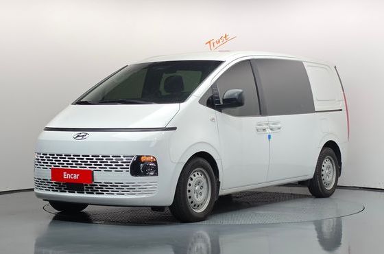 Hyundai Staria Cargo 5-Seater Smart — пробег 60 350 км — фото 1 из 5