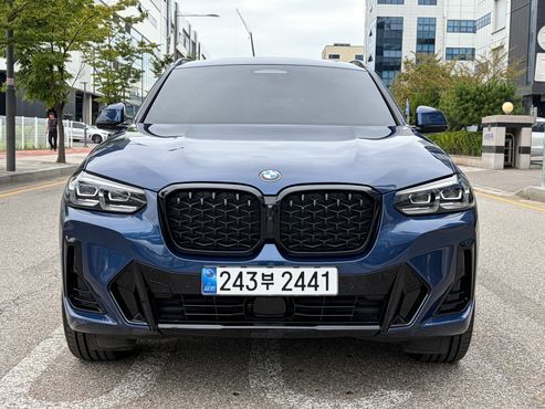 BMW X4 xDrive20i M Sport Pro Special Edition — пробег 5 360 км — фото 3 из 5