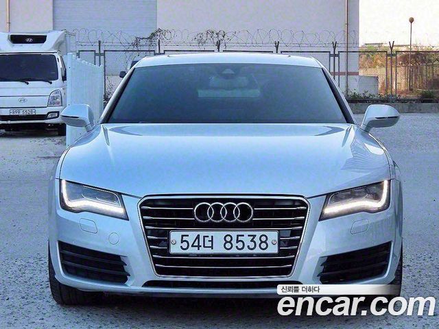 Audi A7 3.0 TFSI Quattro Entry 4G — пробег 235 500 км — фото 3 из 5