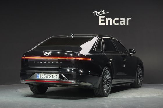 Hyundai Grandeur 3.5 Gasoline 2WD Calligraphy — пробег 40 027 км — фото 2 из 5