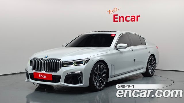 BMW 7-Series 740i M Sport — пробег 73 777 км — фото 1 из 5